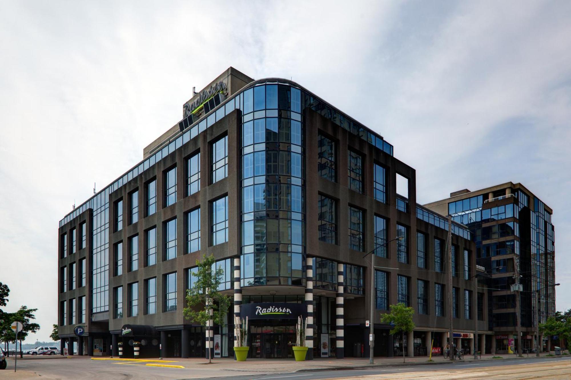 Radisson Blu Toronto Downtown 호텔 외부 사진