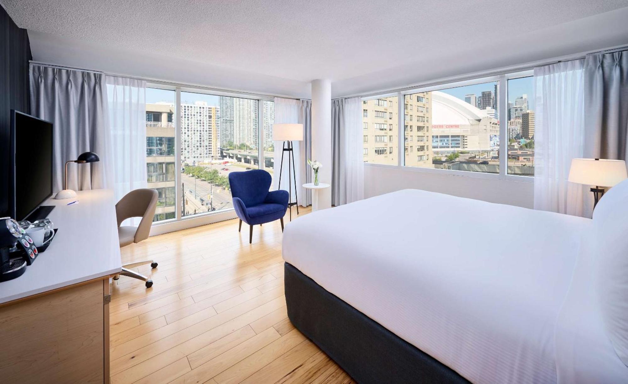 Radisson Blu Toronto Downtown 호텔 외부 사진